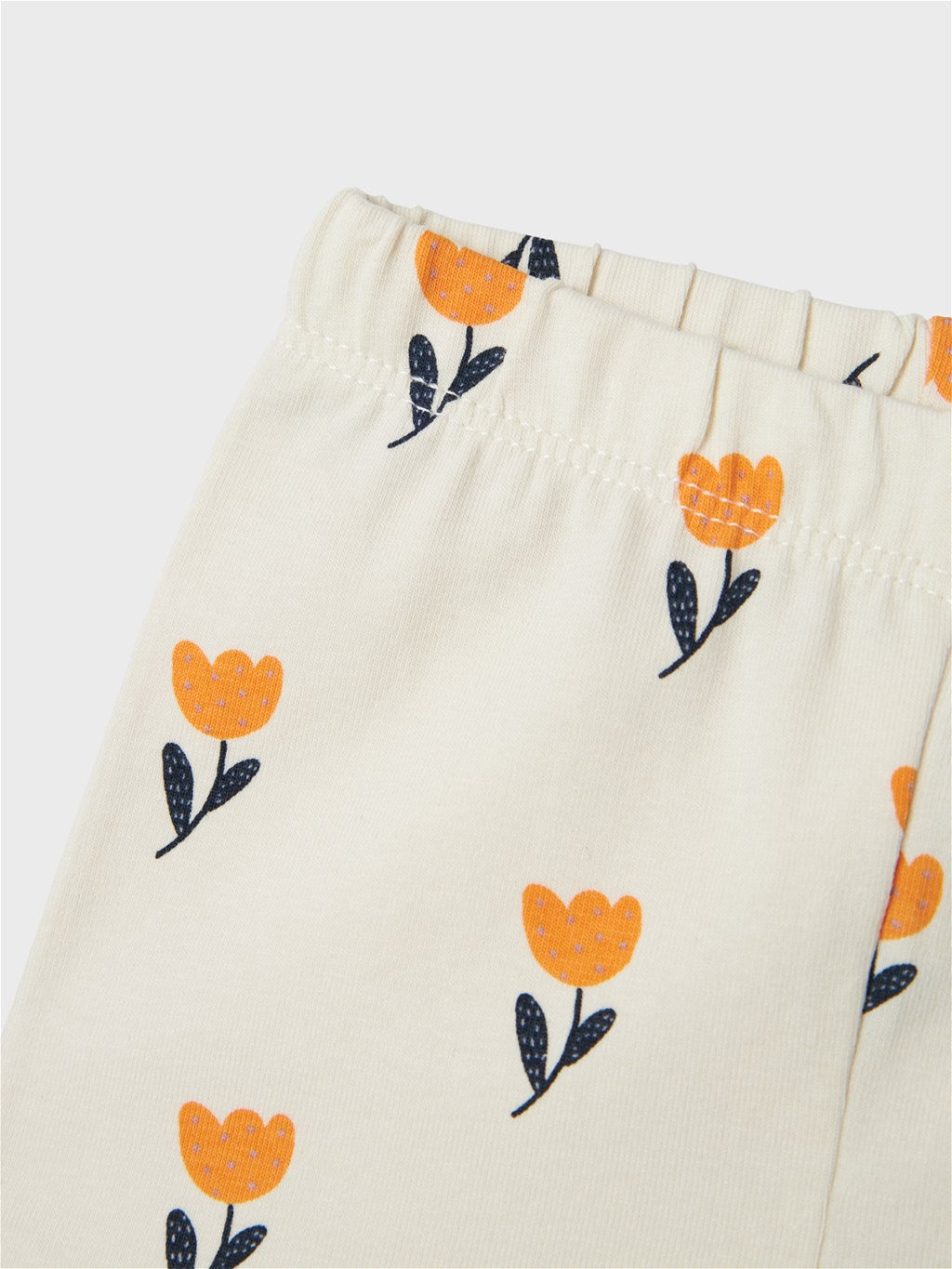 Short bebé niña