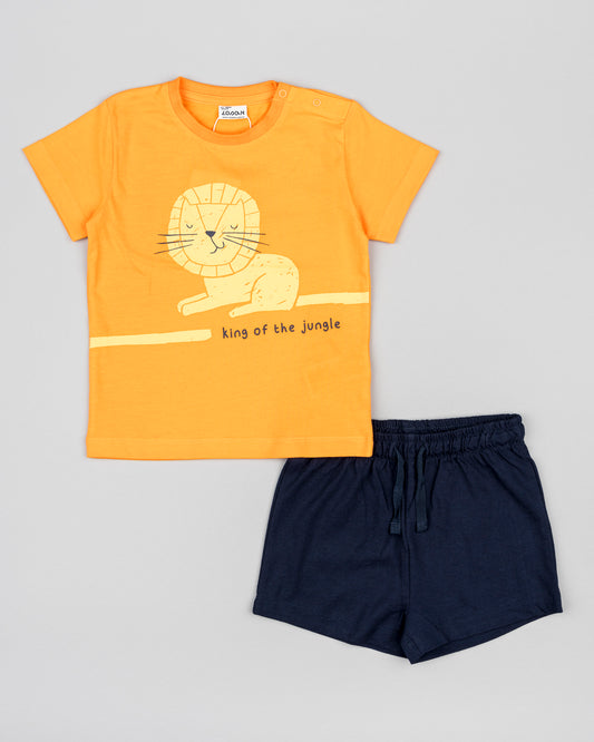 conjunto bebe niño Losan compuesto por camiseta de manga corta color naranja con leoncito estampado y bermudas color azul navy algodon Koskids