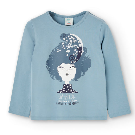Camiseta niña de manga larga en color azul con estampado de chica con camaleon en los mismos tonos Boboli